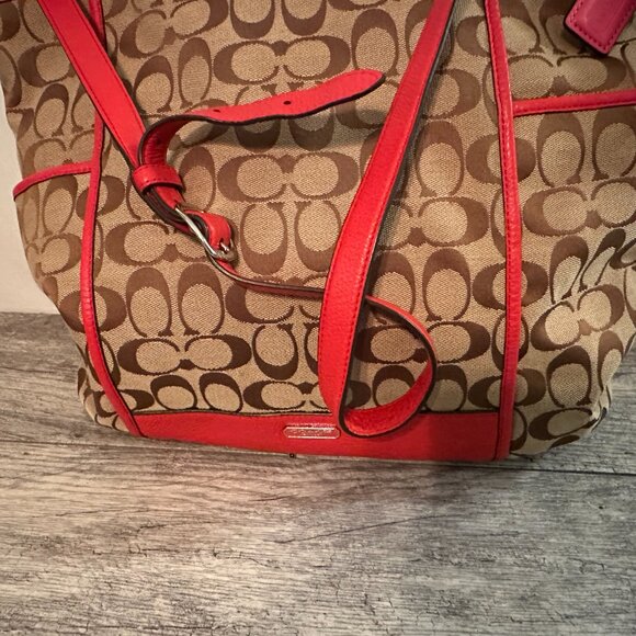 Coach Park Signature Hobo Vermillion Shoulder Bag EUC - Picture 5 of 9